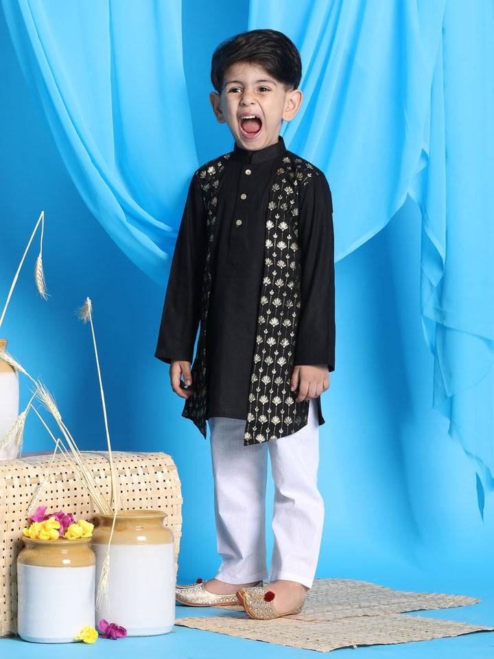 VASTRAMAY Boys' Black Jacket Style Kurta And White Pyjama Set - qivii