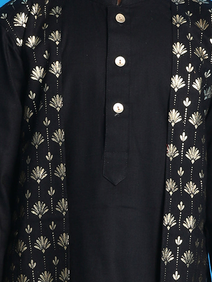 VASTRAMAY Boys' Black Jacket Style Kurta And White Pyjama Set - qivii