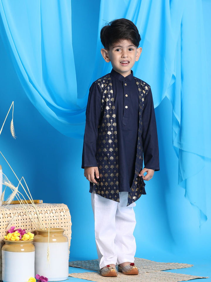 VASTRAMAY Boys' Navy Blue Jacket Style Kurta And White Pyjama Set - qivii