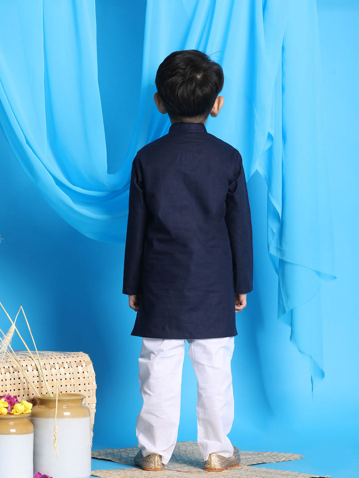 VASTRAMAY Boys' Navy Blue Jacket Style Kurta And White Pyjama Set - qivii