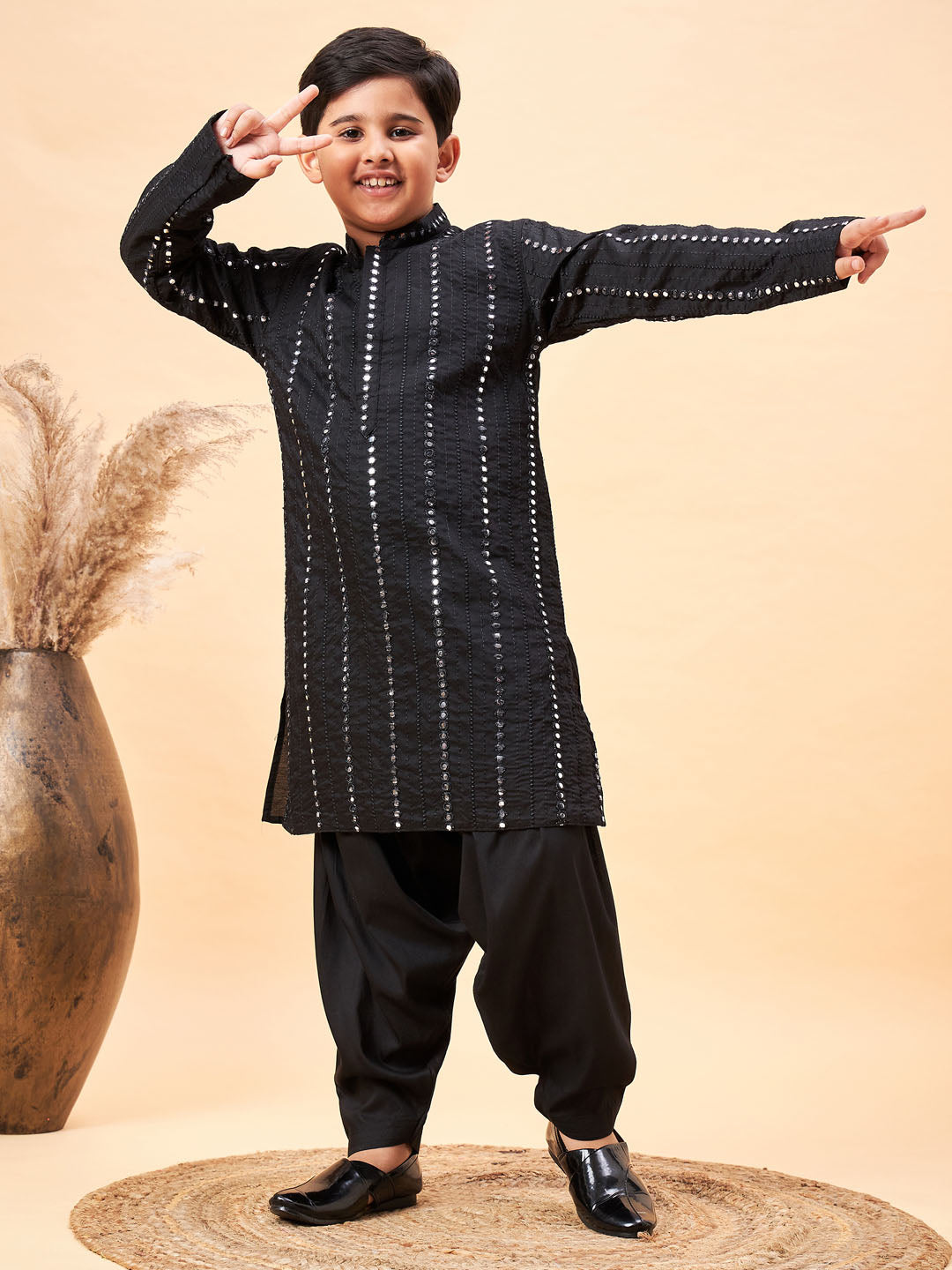 VASTRAMAY Boys Black Embroidered Vertical Mirror Work Kurta With Patiala Set - qivii