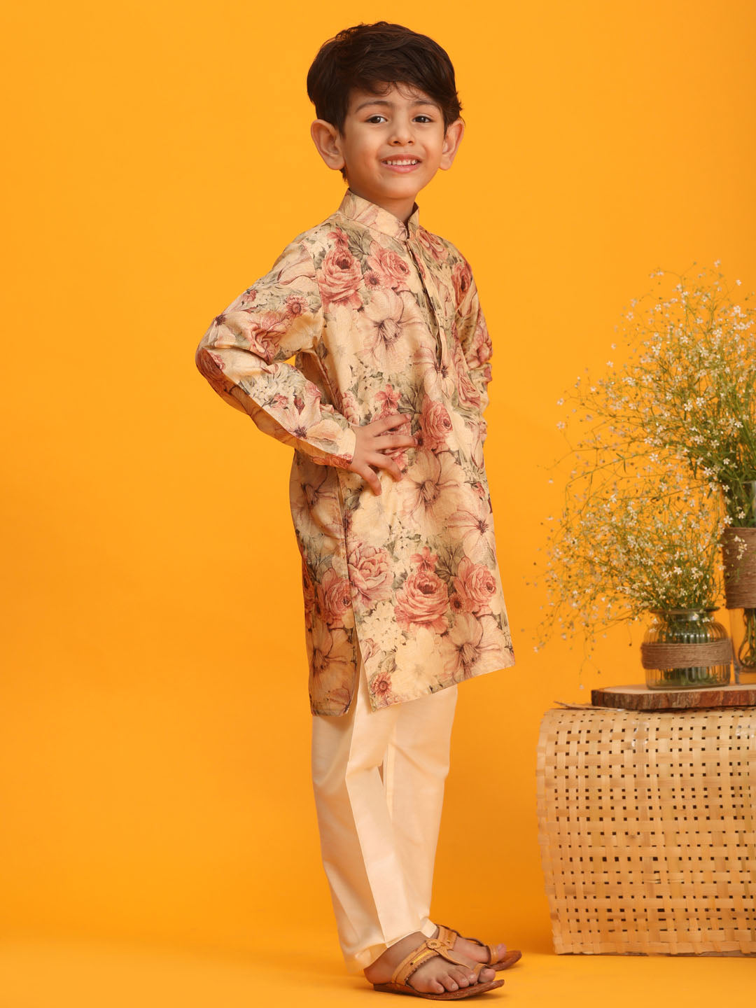 VASTRAMAY Boy's Beige Floral Printed Kurta Pyjama Set - qivii