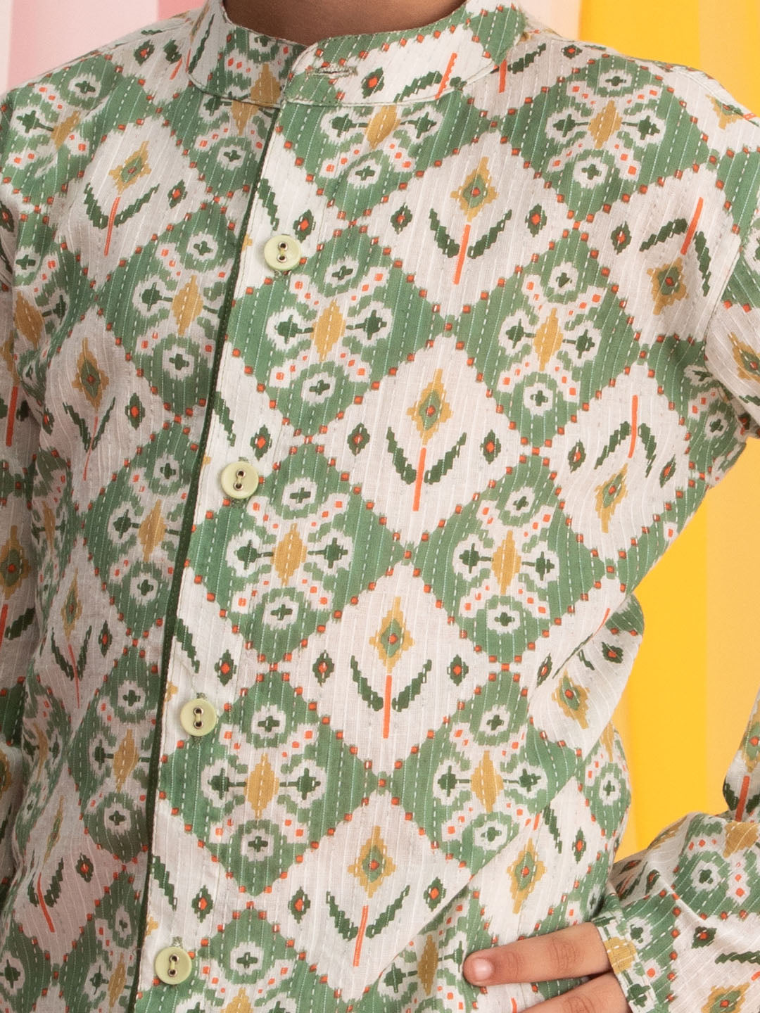 VASTRAMAY Boy's Green Ikkat Print Front Open Kurta with Pyjama Set - qivii