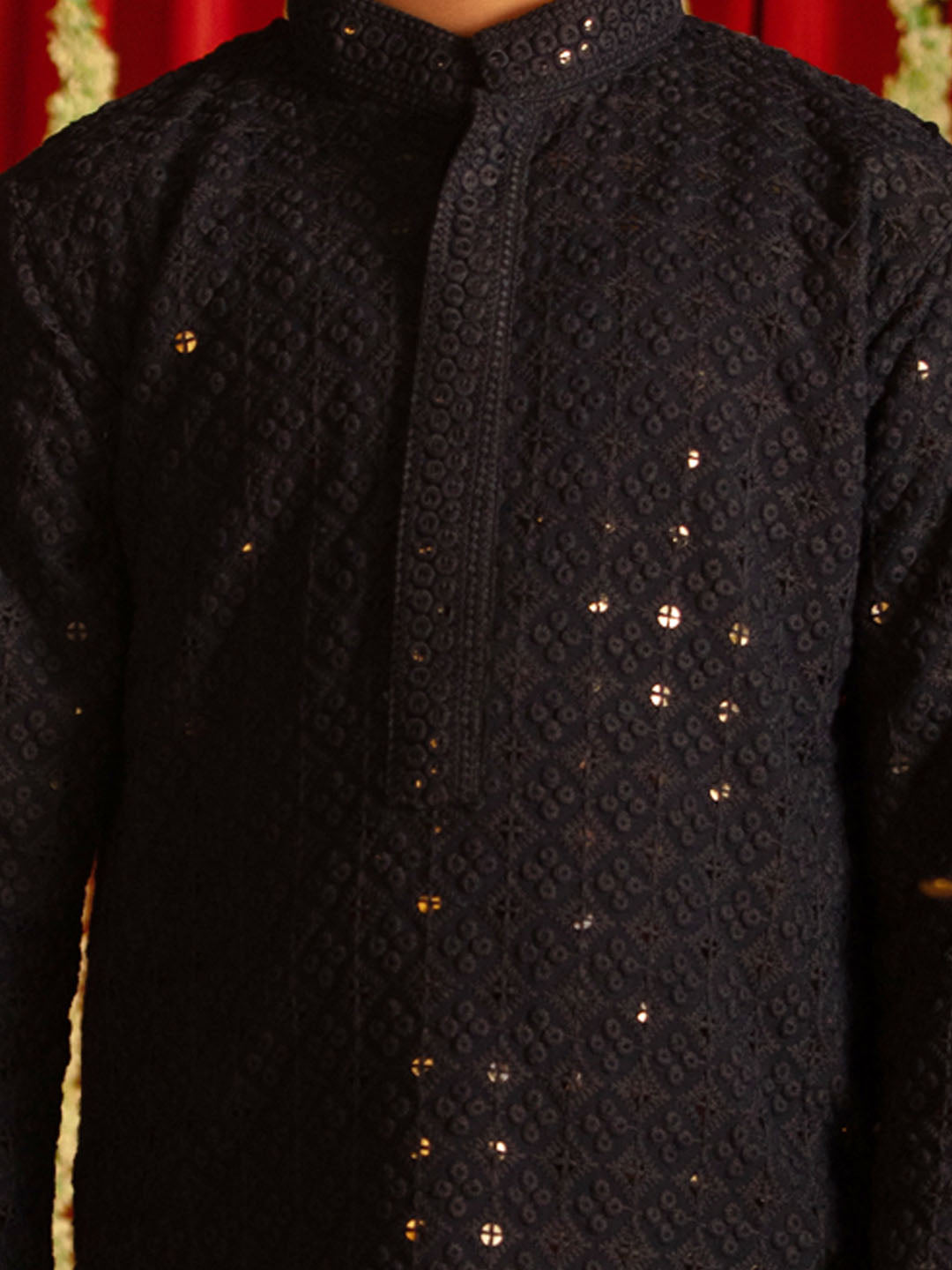 VASTRAMAY Boys' Navy Blue And White Schiffli Kurta Pyjama Set - qivii