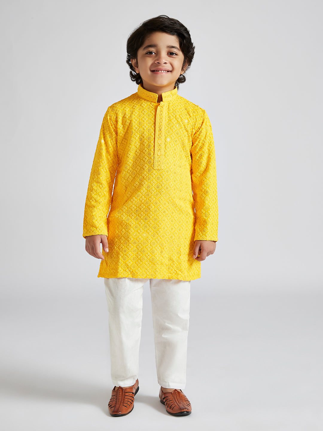 VASTRAMAY Boys' Yellow And White Schiffli Kurta Pyjama Set - qivii