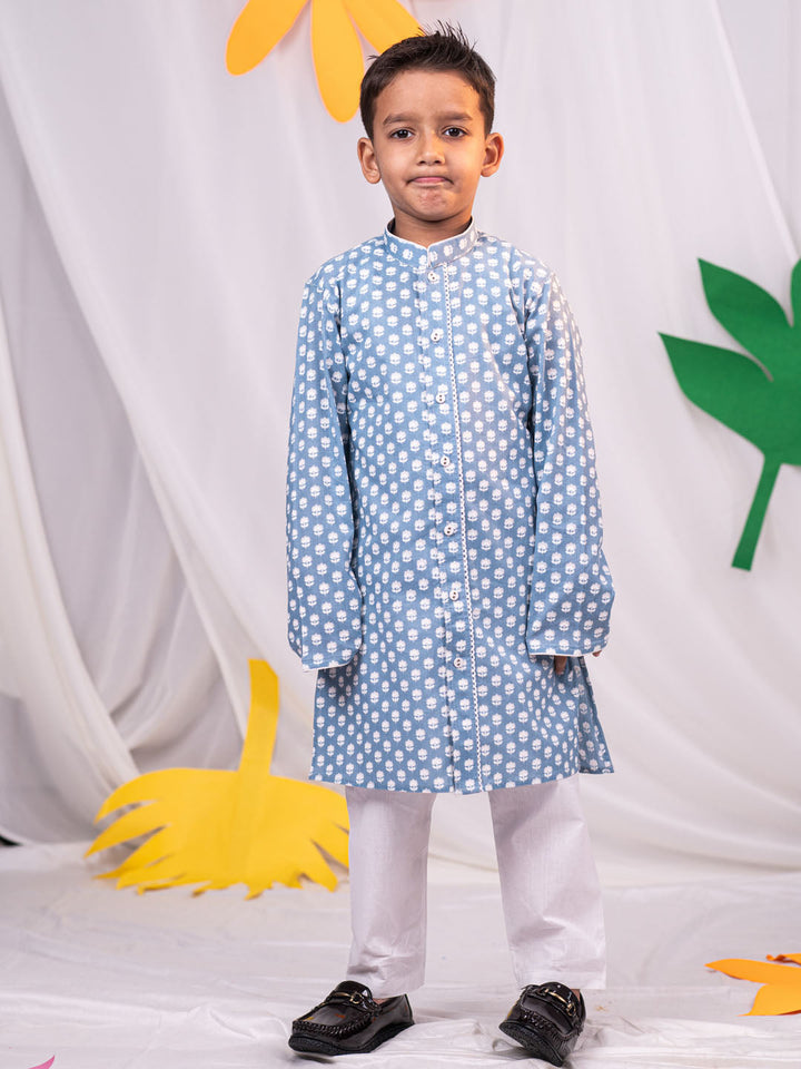 VASTRAMAY Boys' Blue And White Kurta Pyjama Set - qivii
