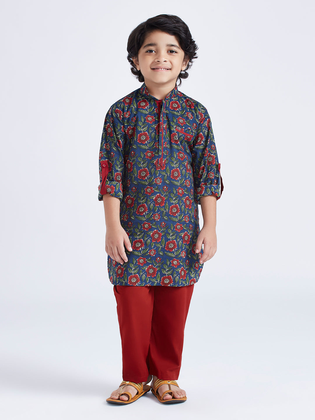 VASTRAMAY Boys' Navy Blue Kurta Pyjama Set - qivii
