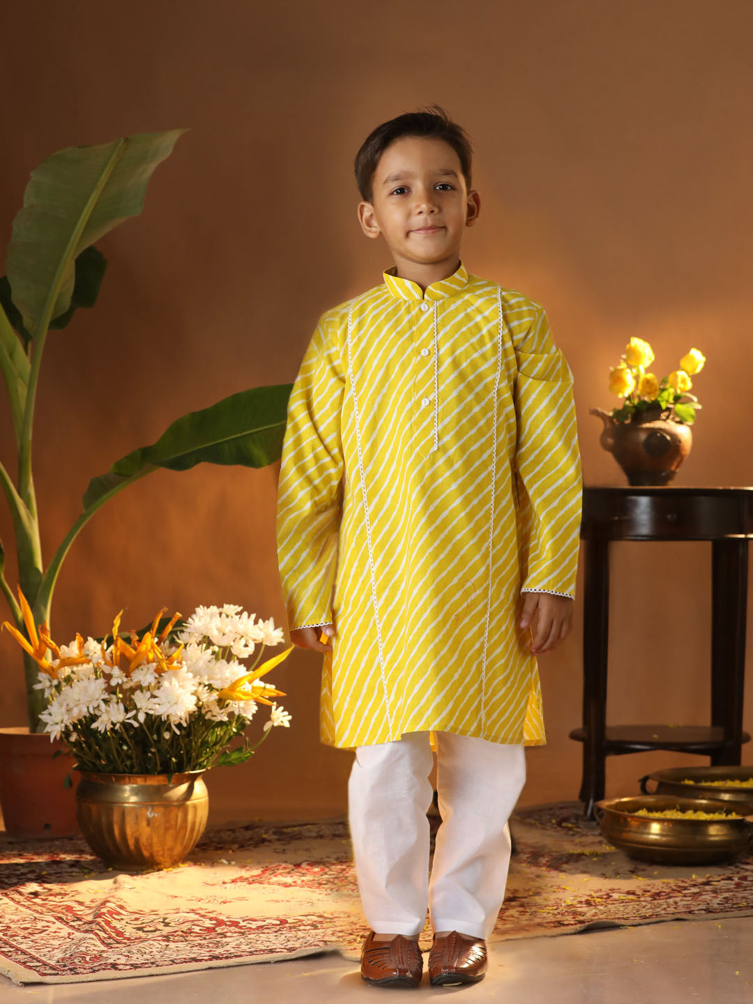 Vastramay Infant Boys' Yellow And White Cotton Kurta and Pyjama Set - qivii