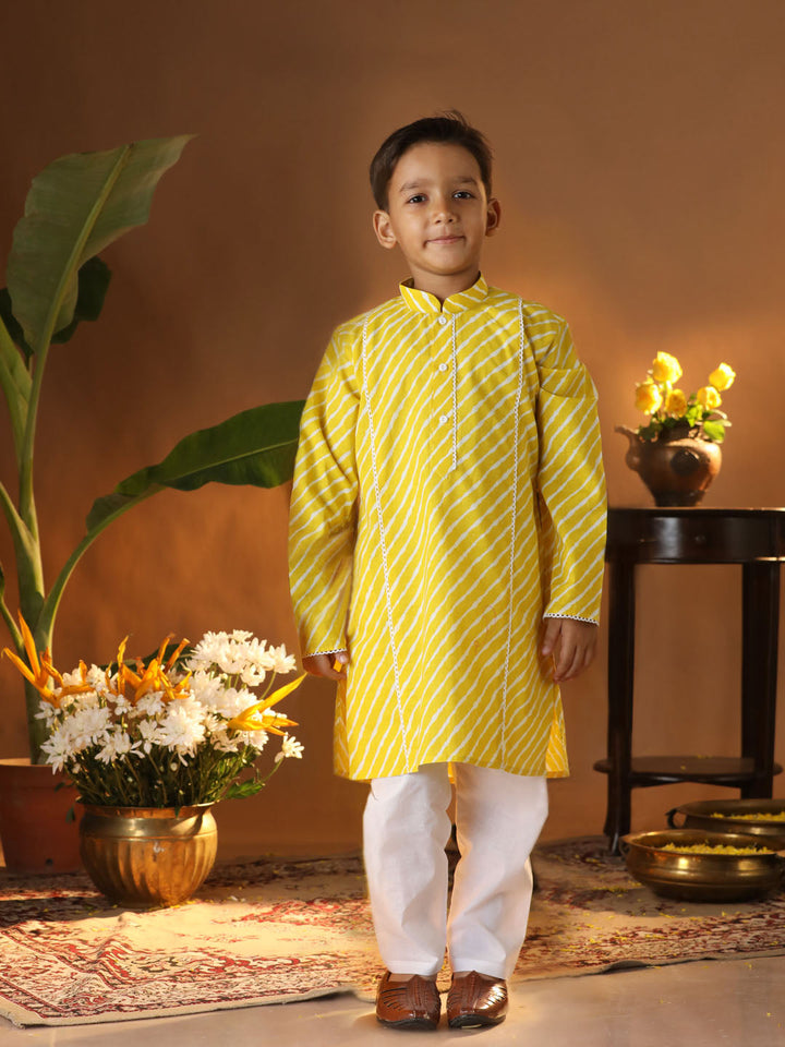 Vastramay Infant Boys' Yellow And White Cotton Kurta and Pyjama Set - qivii