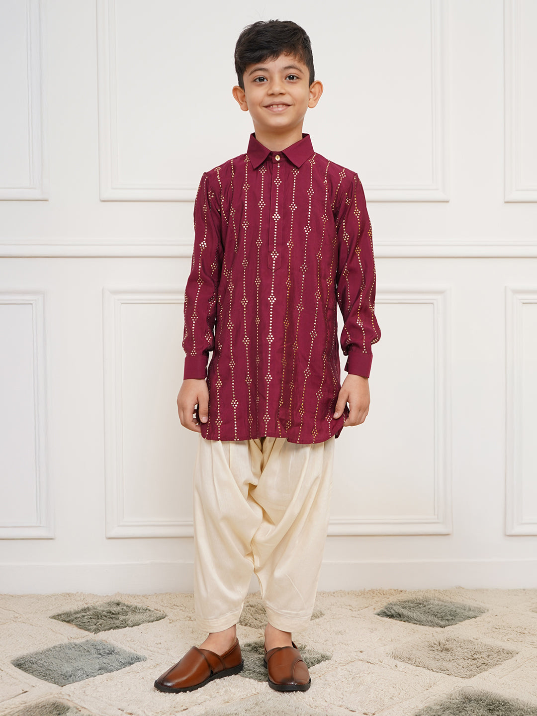 VASTRAMAY Boys' Wine Kurta and Patiala Set - qivii