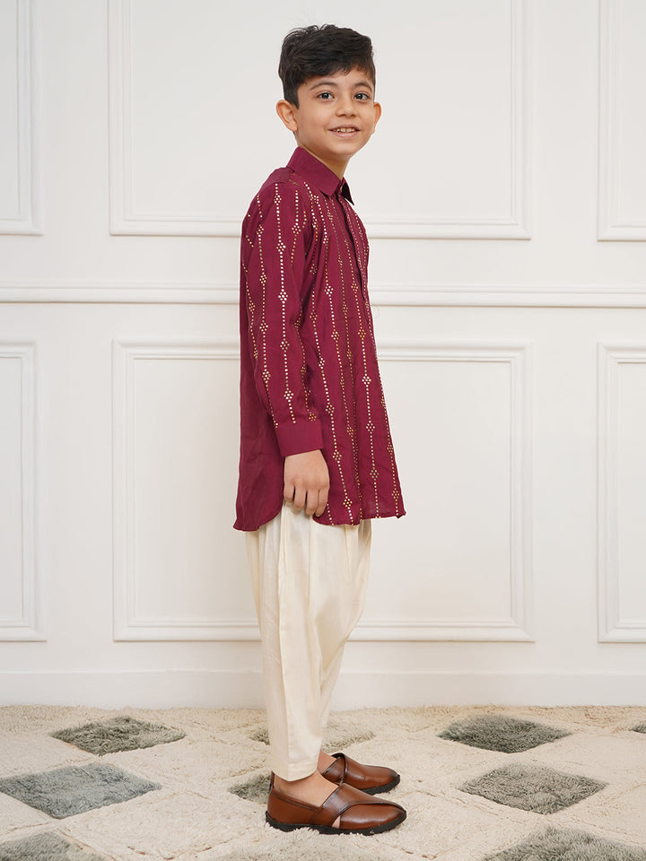 VASTRAMAY Boys' Wine Kurta and Patiala Set - qivii
