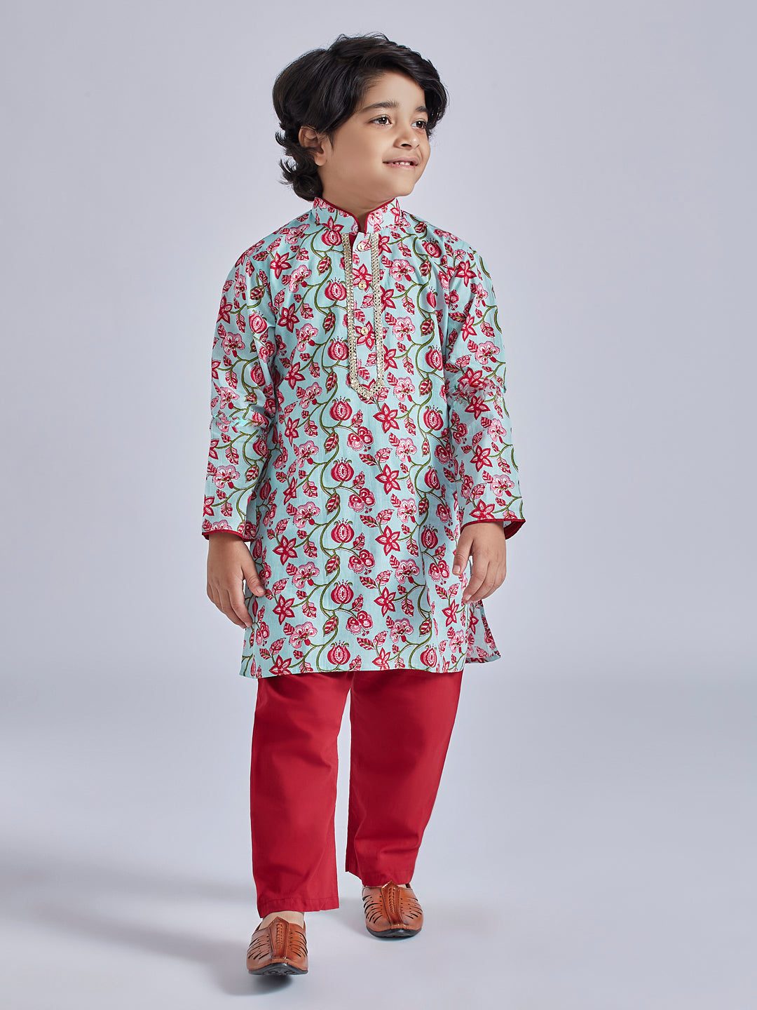 VASTRAMAY Boys' Multicolour And White Kurta Pyjama Set - qivii