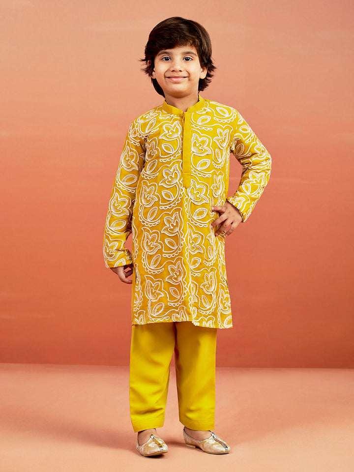 VASTRAMAY Boys' Mustard Kurta And Pyjama Set - qivii