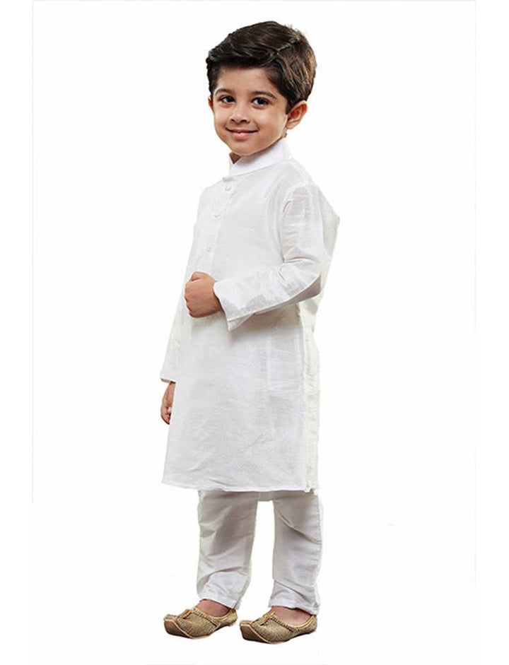 VASTRAMAY Boys' White Cotton Silk Kurta and Pyjama Set - qivii