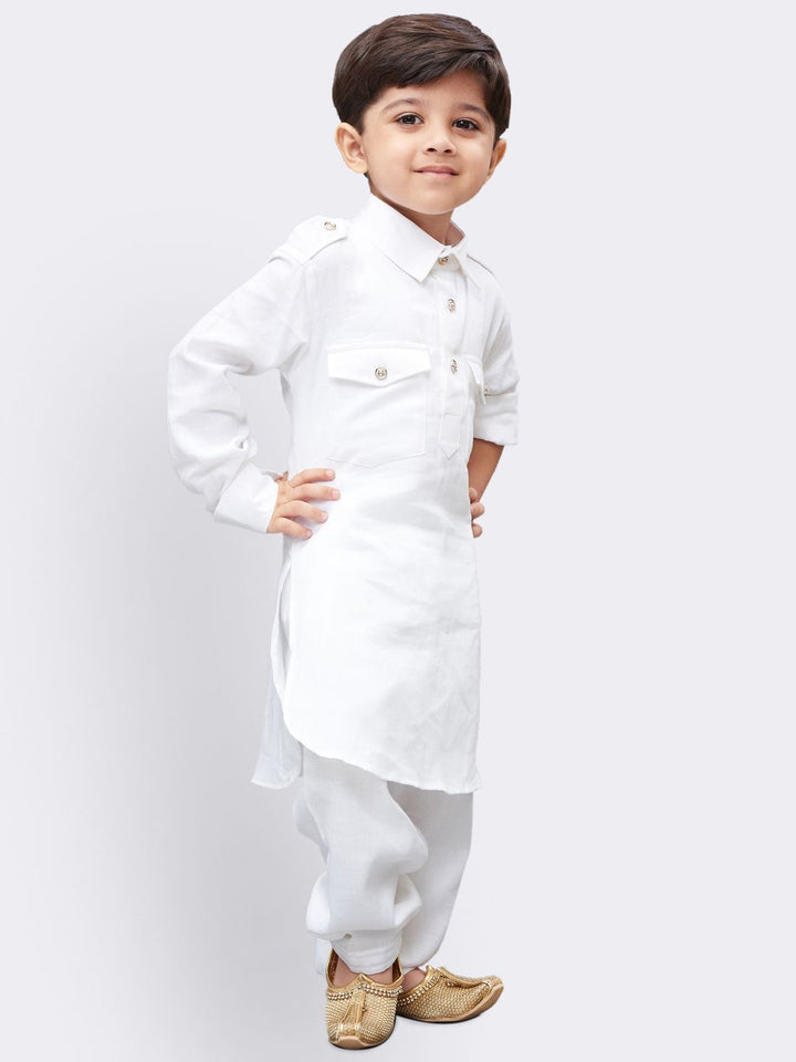 VASTRAMAY Boys' White Cotton Pathani - qivii