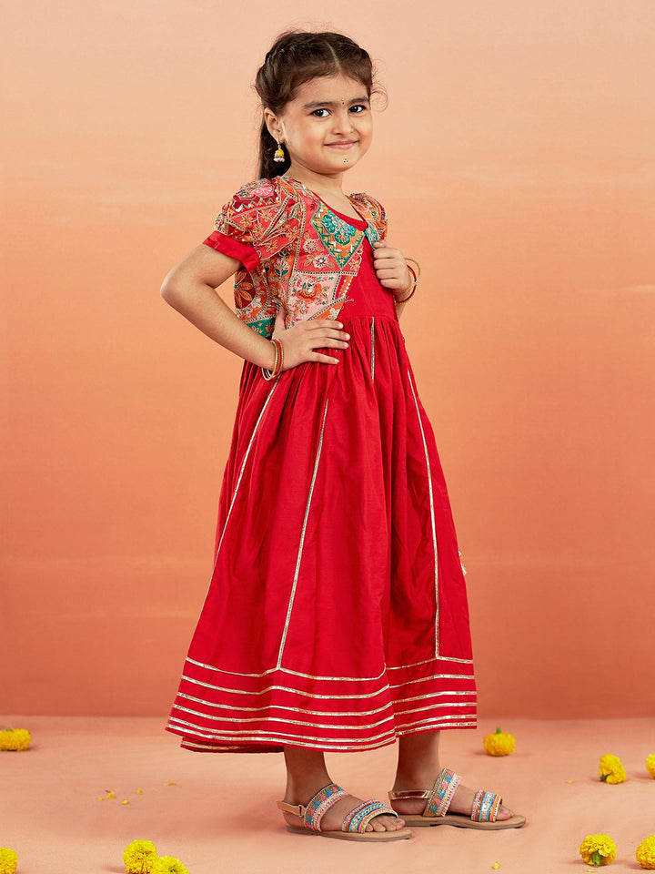 VASTRAMAY Girls' Red Anarkali Set - qivii