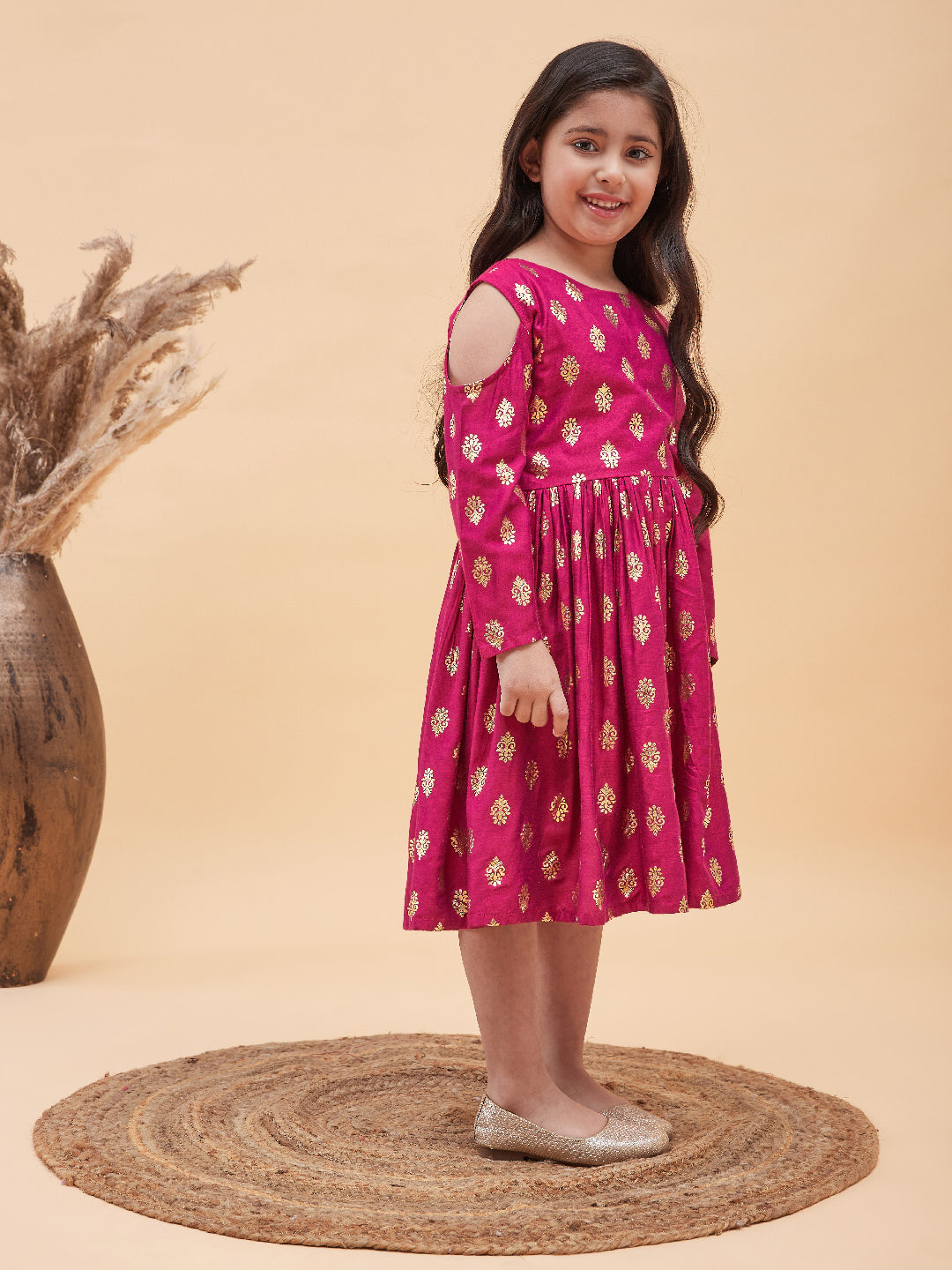 VASTRAMAY Girl's Dark Pink Foil Printed Cold Shoulder Kurti - qivii