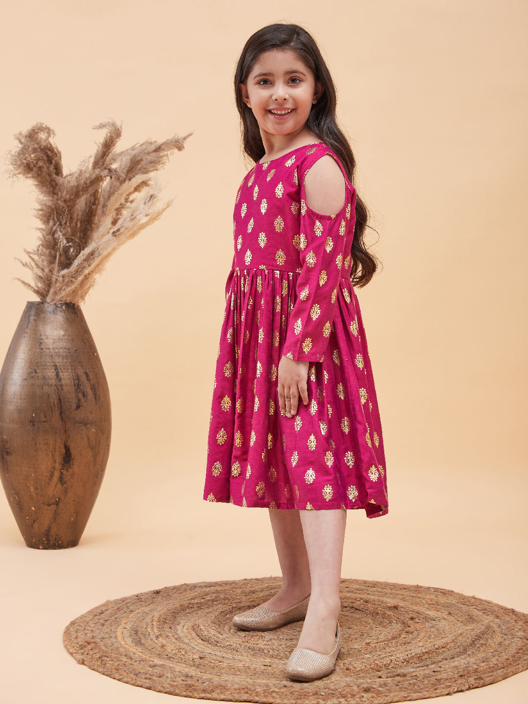 VASTRAMAY Girl's Dark Pink Foil Printed Cold Shoulder Kurti - qivii