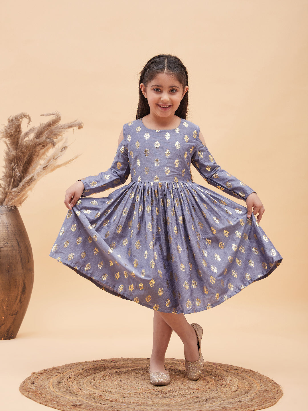 VASTRAMAY Girl's Grey Foil Printed Cold Shoulder Kurti - qivii