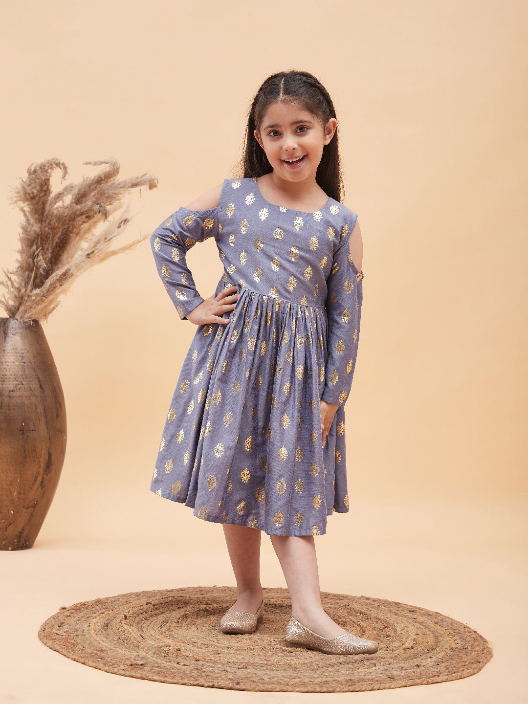 VASTRAMAY Girl's Grey Foil Printed Cold Shoulder Kurti - qivii