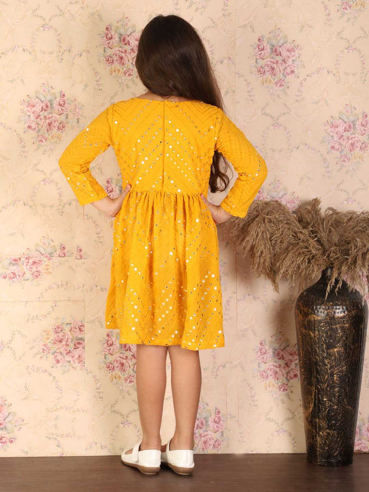 VASTRAMAY Girl's Yellow Mirror Kurta - qivii