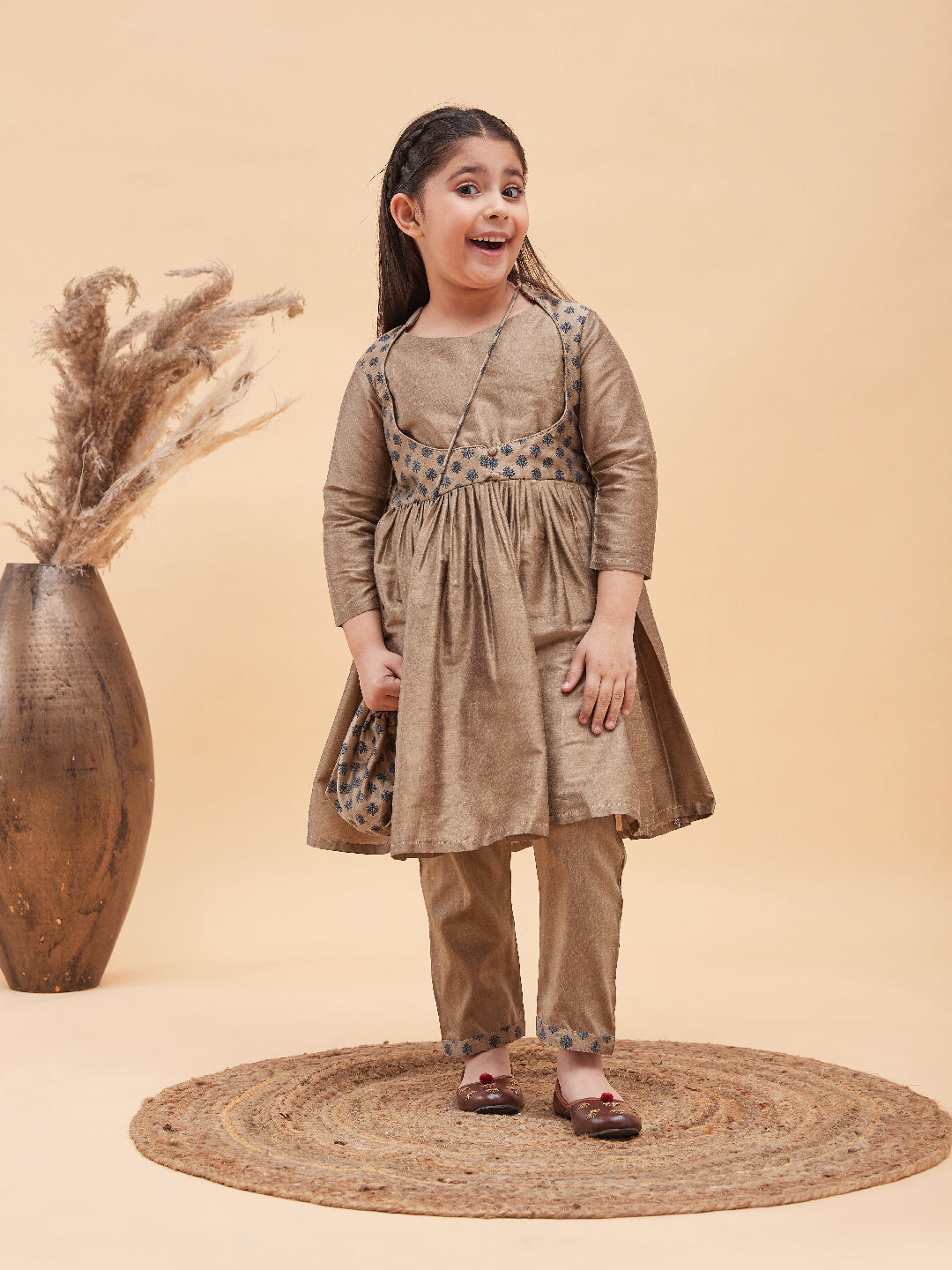 VASTRAMAY Girls Brown Anarkali Kurta Pyjama Set With Potli Bag - qivii