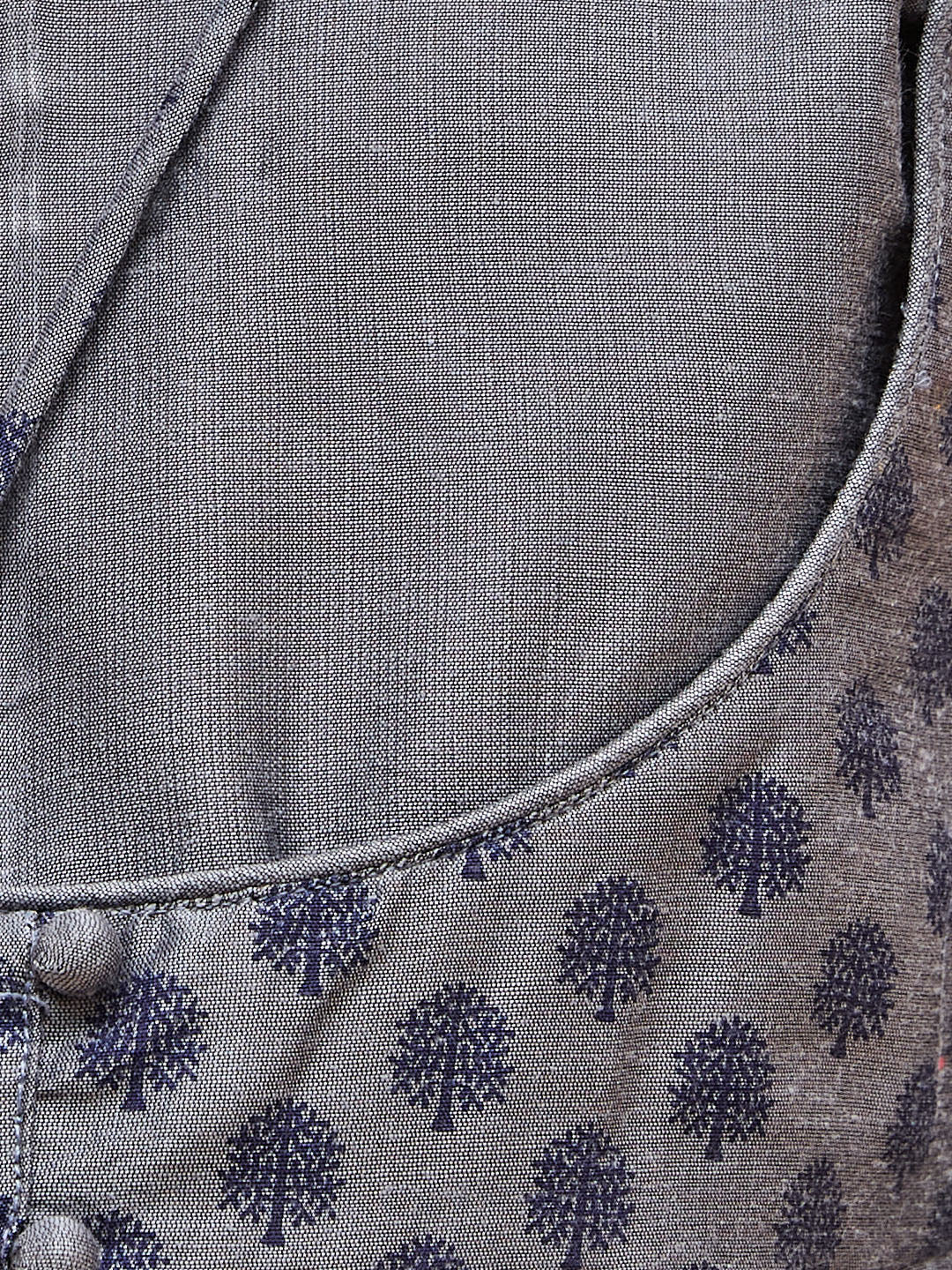 VASTRAMAY Girls Grey Anarkali Kurta Pyjama Set With Potli Bag - qivii