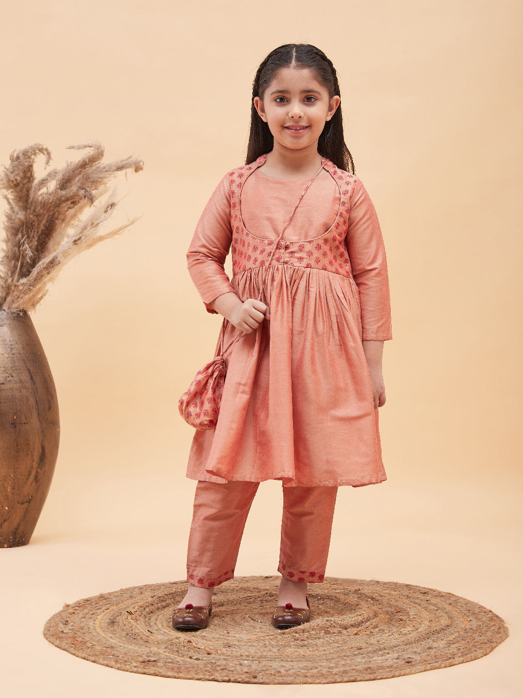 VASTRAMAY Girls Pink Anarkali Kurta Pyjama Set With Potli Bag - qivii