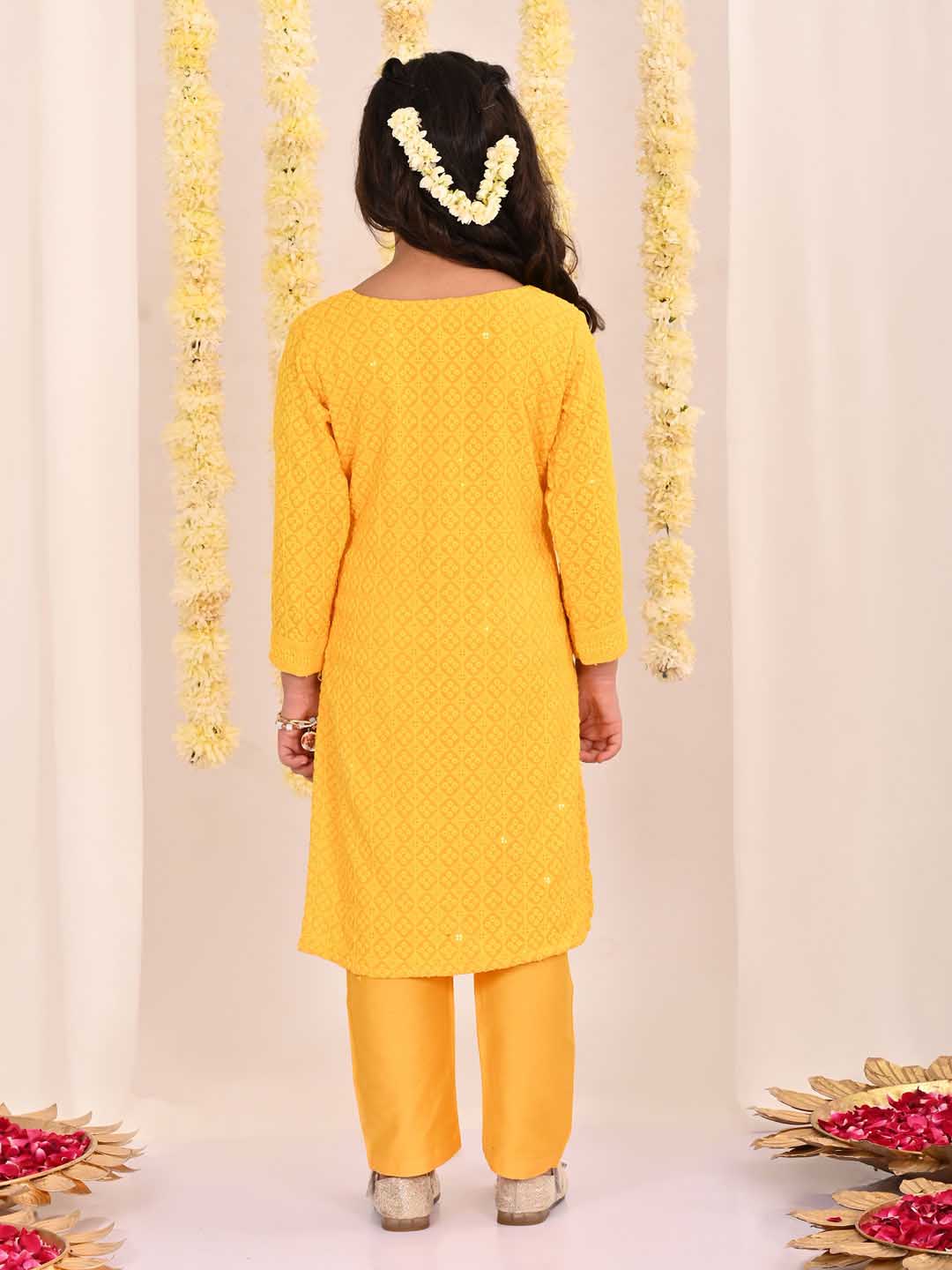 VASTRAMAY Girls' Yellow Embellished Kurta Pyjama Set - qivii