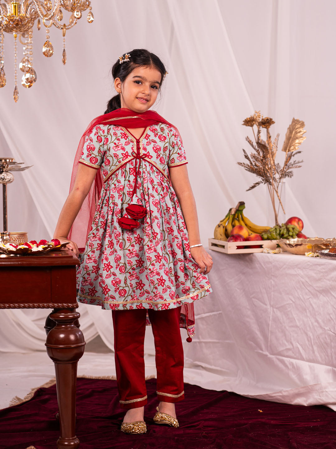 VASTRAMAY Girls' Aqua And Red Kurta And Pant Set - qivii