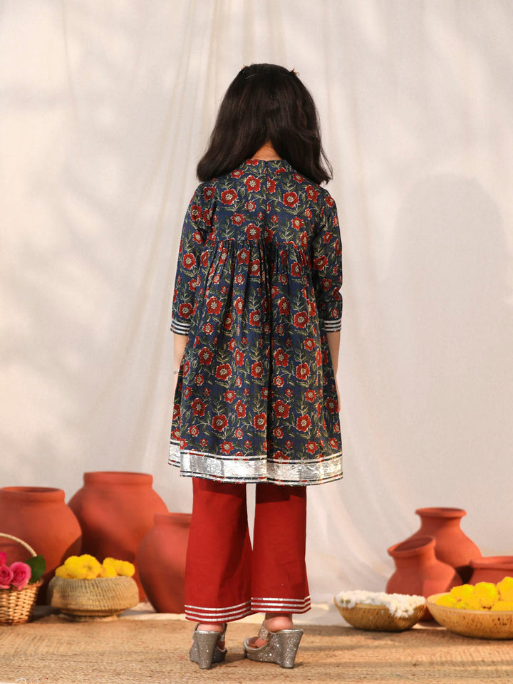 VASTRAMAY Girls' Navy Blue and Rust Kurta Palazzo Set - qivii