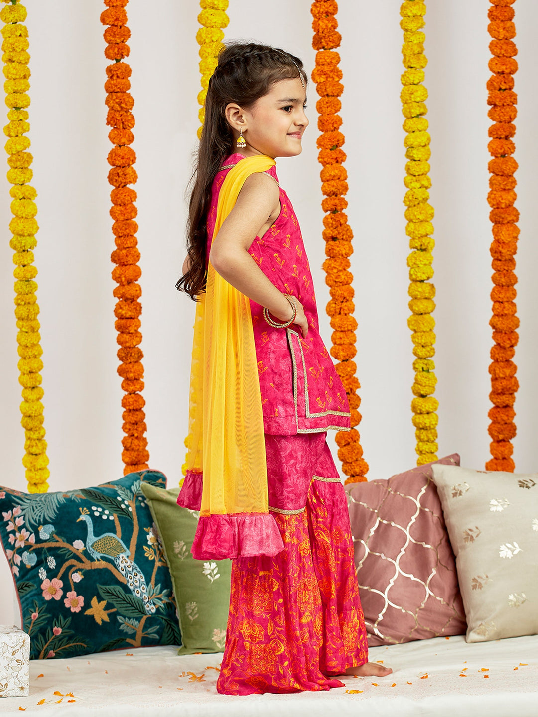 VASTRAMAY Girls' Pink Kurta Sharara And Dupatta Set - qivii