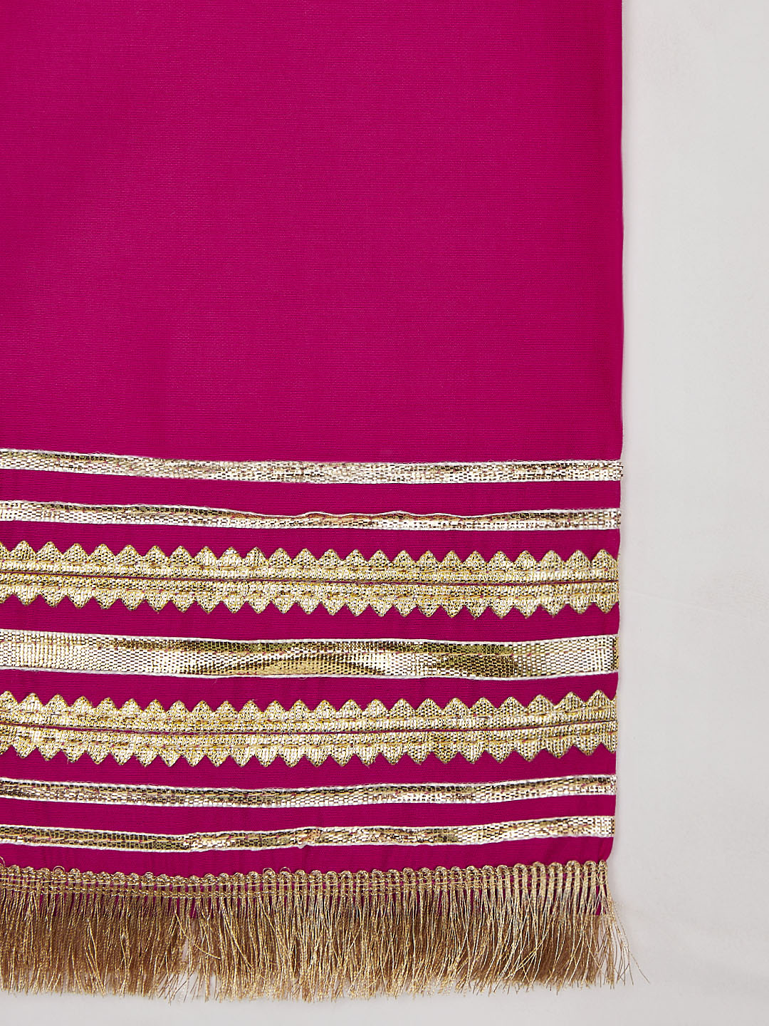 VASTRAMAY Girls' Kurta Set With Dupatta - qivii