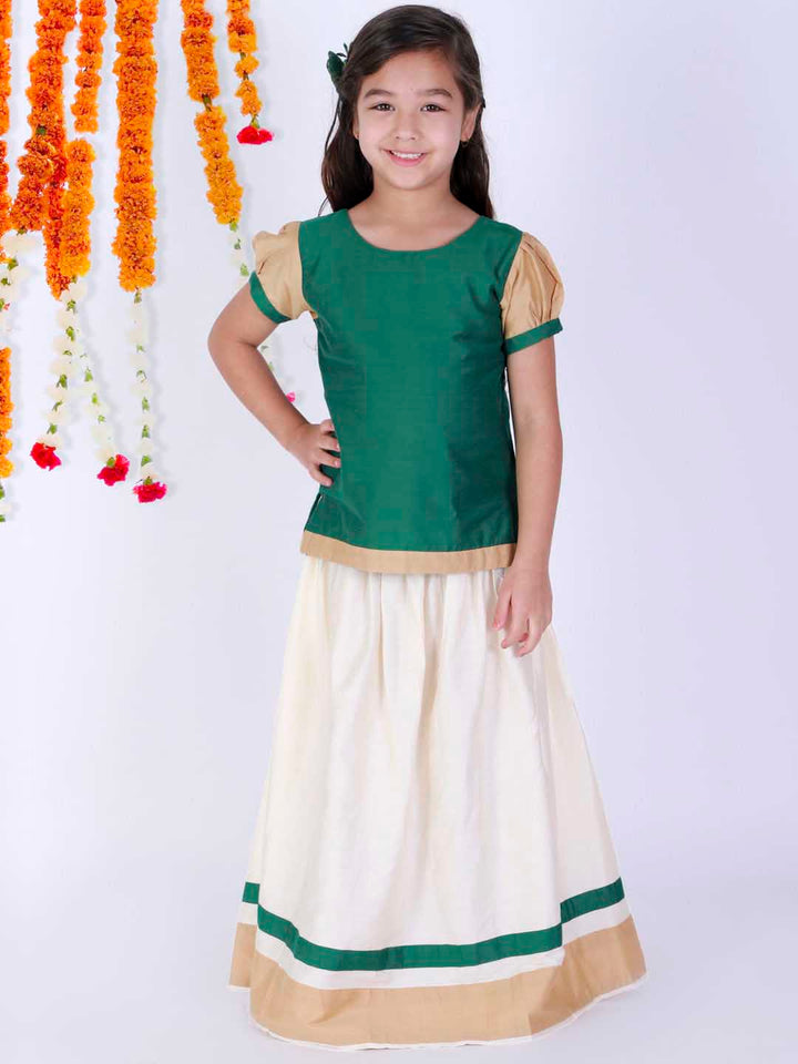 VASTRAMAY Girl's Green & White Pavda Pattu Lehenga Choli Set - qivii