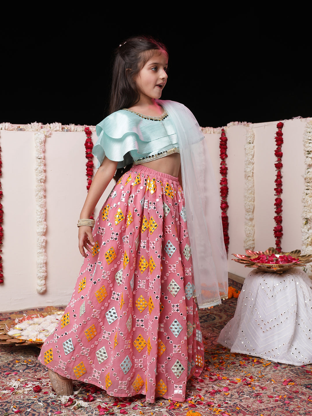 VASTRAMAY Girls' Aqua And Pink Georgette Lehenga Set - qivii