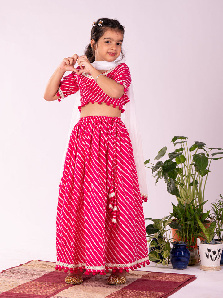 VASTRAMAY Girls' Pink Lehenga Set - qivii