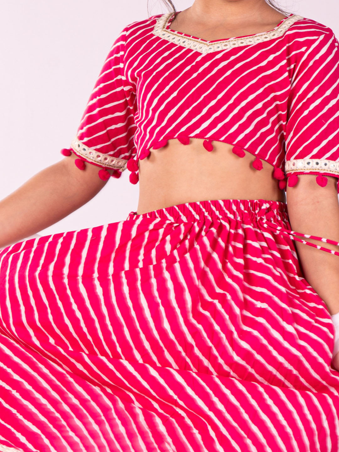 VASTRAMAY Girls' Pink Lehenga Set - qivii