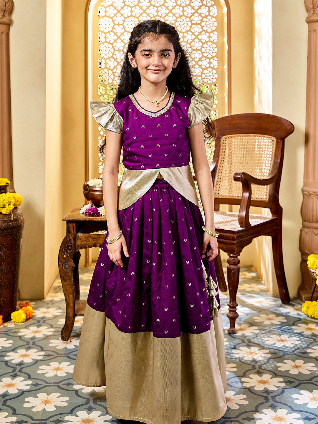 VASTRAMAY Girls' Purple Lehenga Set - qivii