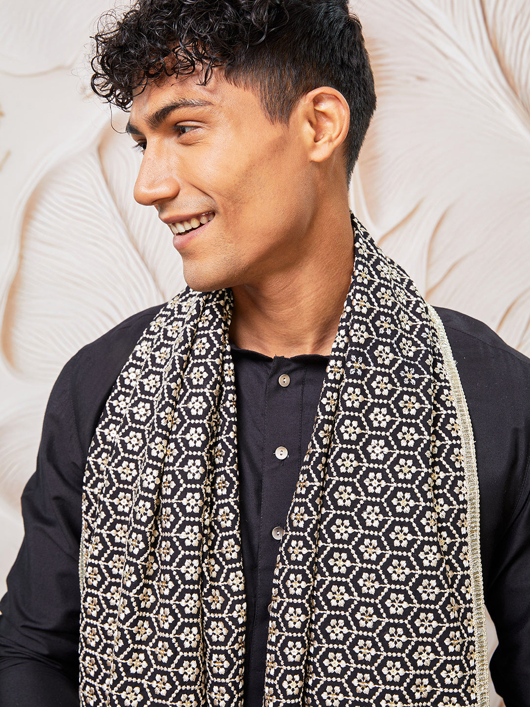 Men's Black Viscose Kurta, Pyjama And Dupatta Set