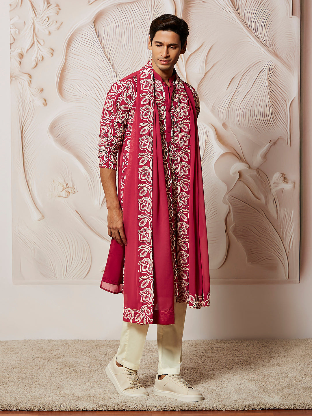 Men's Maroon Georgette Kurta Pyjama And Dupatta Set