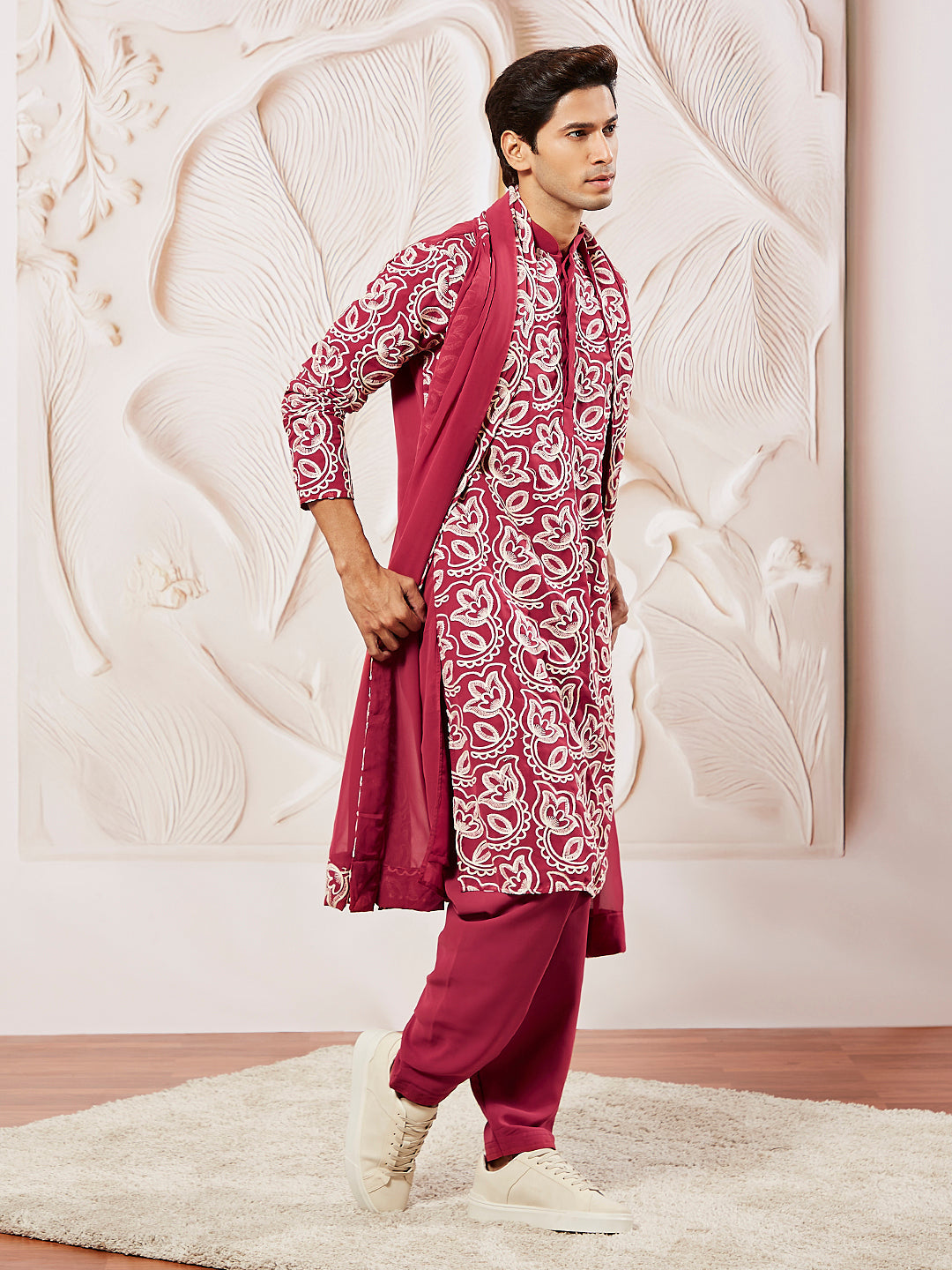 Men's Maroon Georgette Kurta Patiala And Dupatta Set.