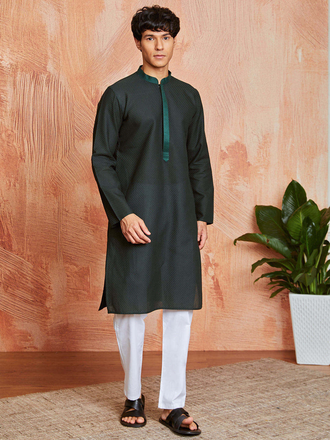 Men's Bottle Green Cotton  Kurta And Pyjama Set