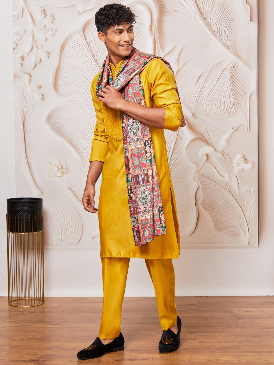 Men's Mustard Silk Blend Kurta,Pyjama And Dupatta Set.