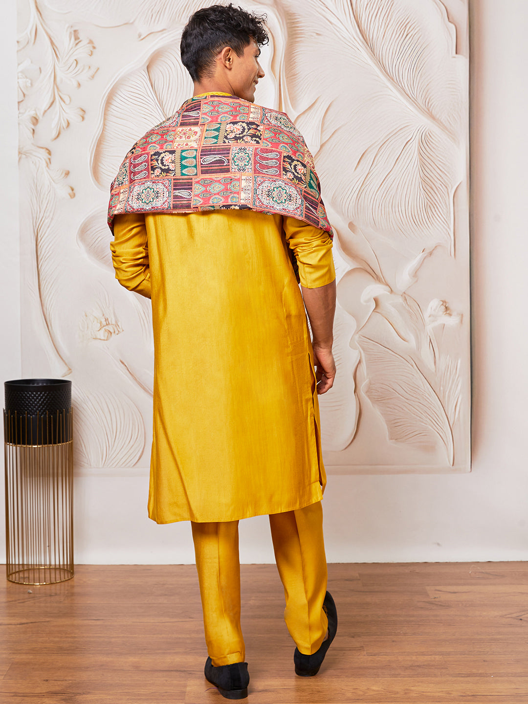 Men's Mustard Silk Blend Kurta,Pyjama And Dupatta Set.