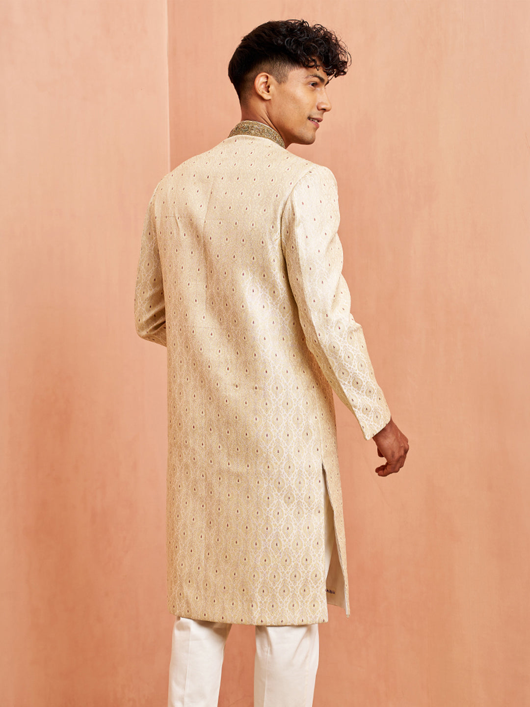Vastramay Men Cream Silk Sherwani