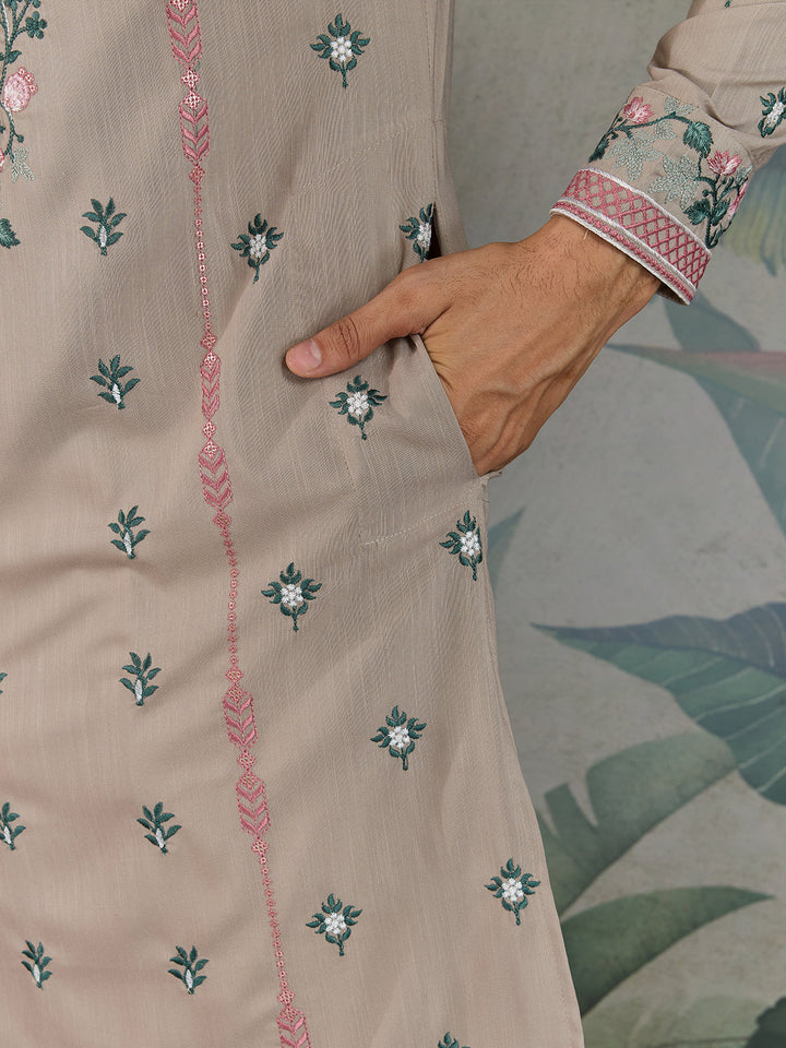 Embroidered Ivory Occasion Style Viscose Silk Men's Kurta - qivii