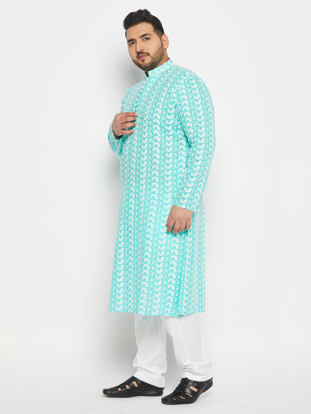 Men's Plus Size Green Chikankari Embroidered Kurta And White Cotton Pant Style Pyjama Set