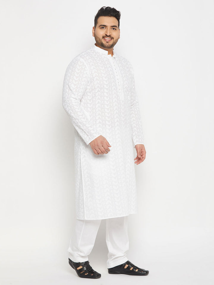 Men's Plus Size White Chikankari Embroidered Kurta And White Cotton Pant Style Pyjama Set