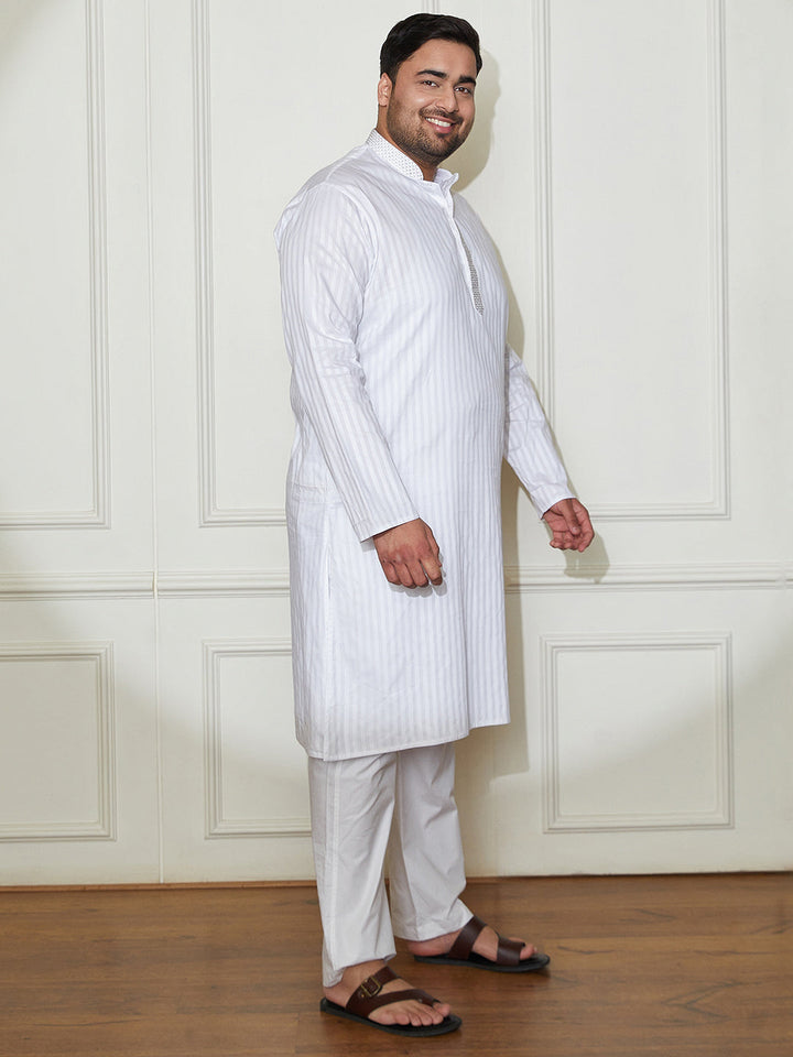 Plus Men's White Cotton Blend Kurta Pyjama Set