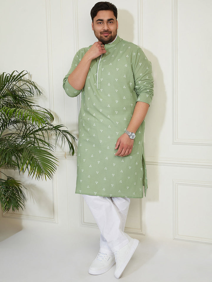 Plus Men's Green And White Cotton Kurta Pyjama Set